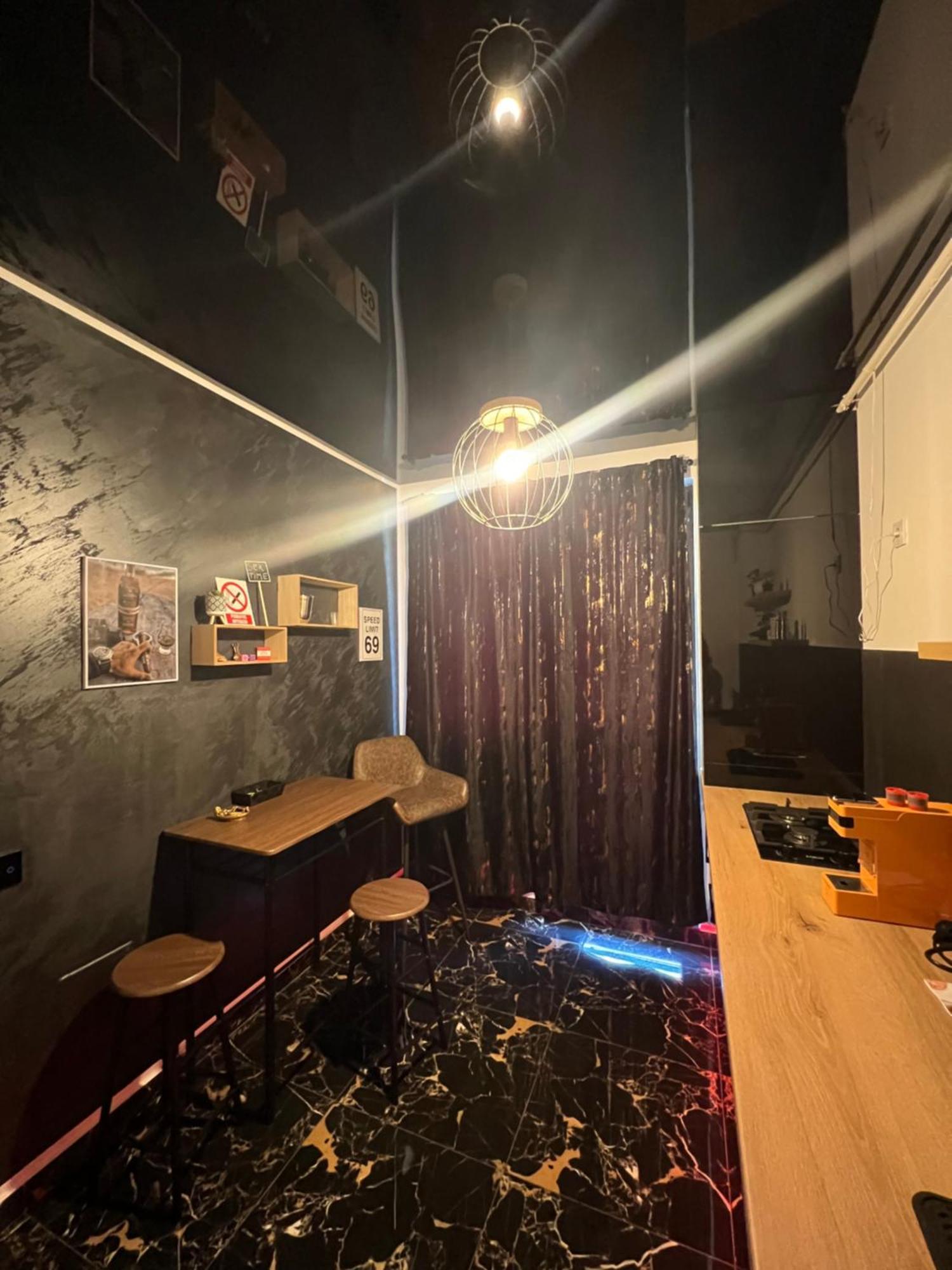 Adult Only Fantasy Room Bükreş Dış mekan fotoğraf
