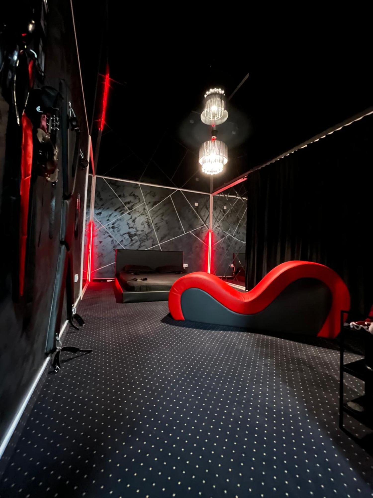 Adult Only Fantasy Room Bükreş Dış mekan fotoğraf